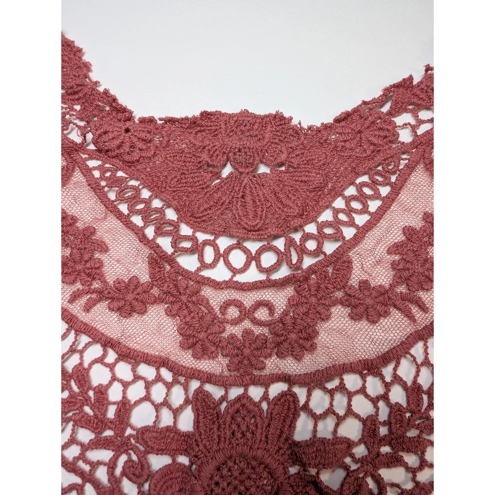 Mauve Floral Lace Cutter Fabric Salvaged Garment Panel Applique Dusty Rose